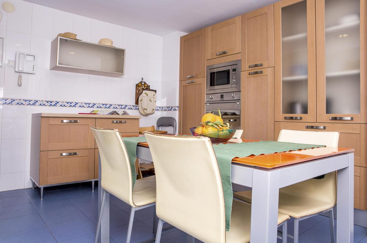 SW Three Beedroom superior apartment Málaga Buitenkant foto